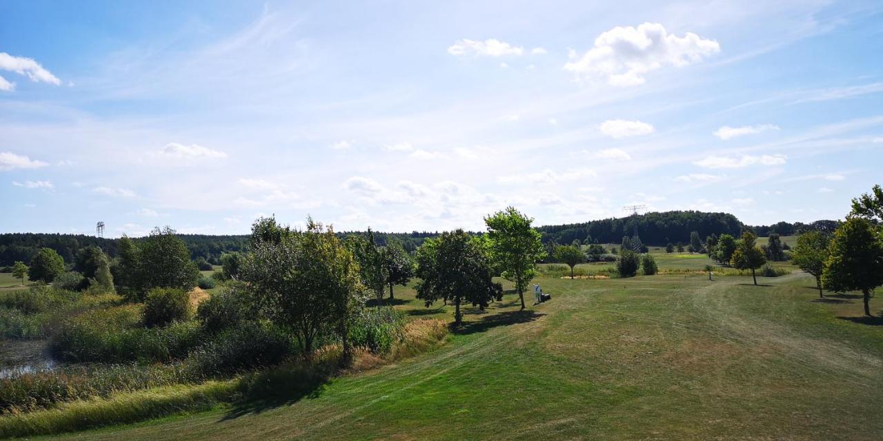 Golfcentrum Schloss Karnitz Ruegen Garz  Exteriör bild